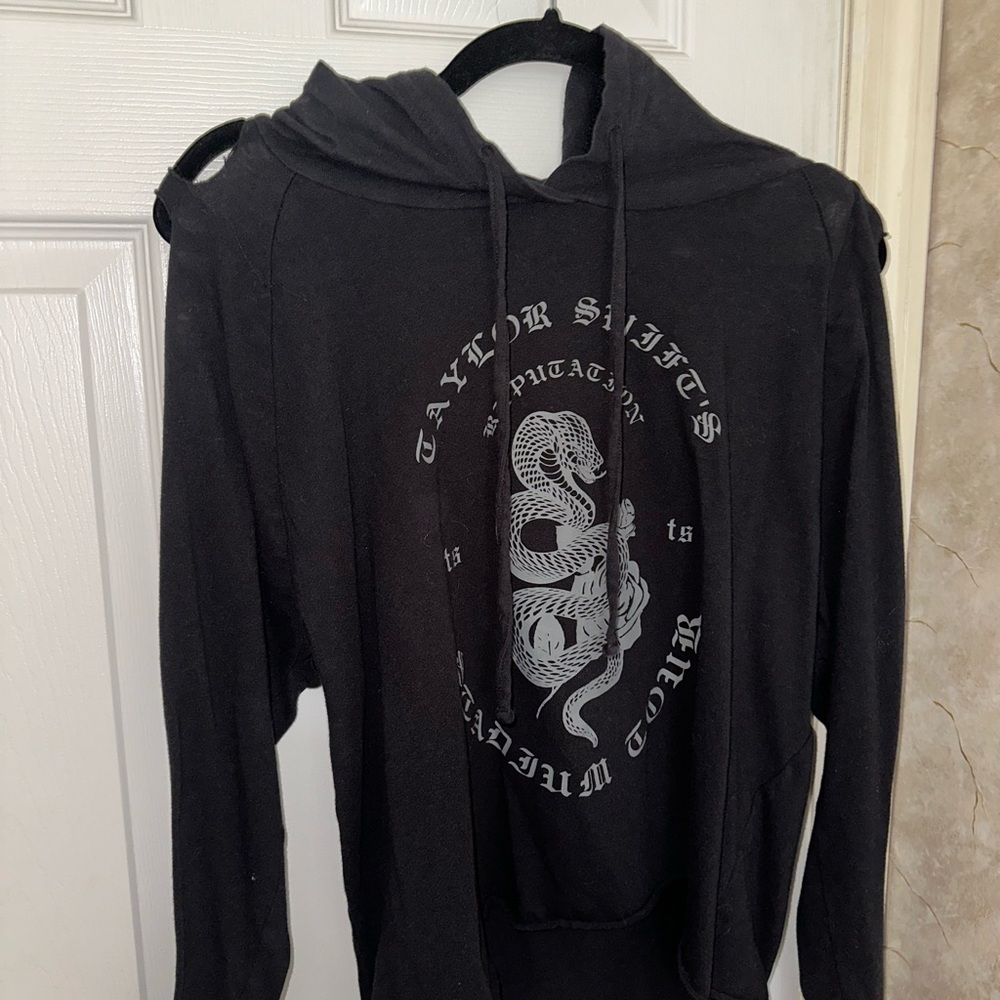 Taylor Swift Reputation Cropped Hoodie